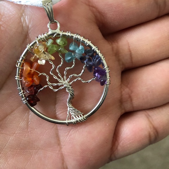 Jewelry - 💰💰 Super cute and unique Tree of Life Necklace